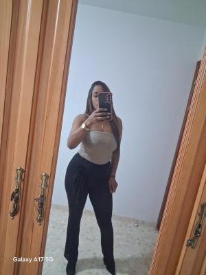 634061086: Chica busca chico en Málaga