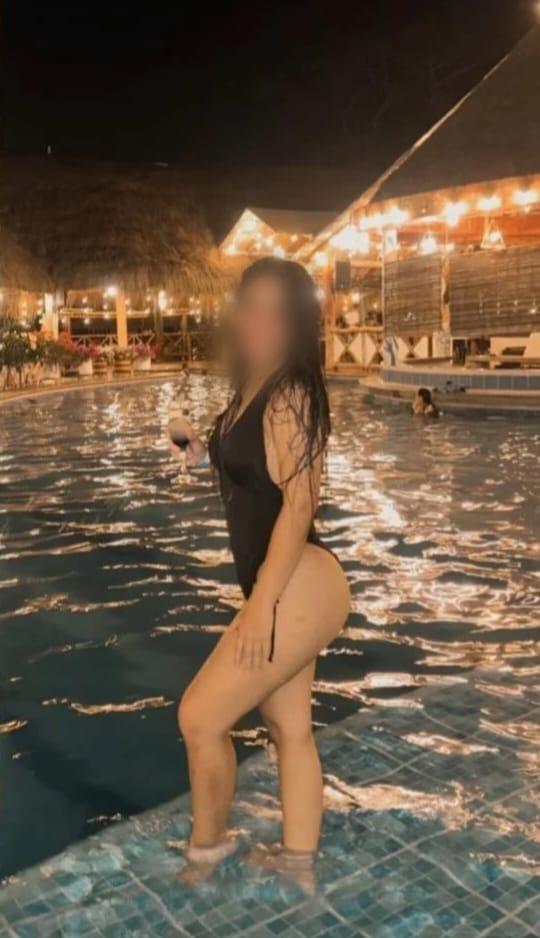 Chica busca chico en Huelva: 
