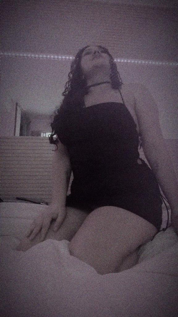 Chica busca chico en Cantabria: 