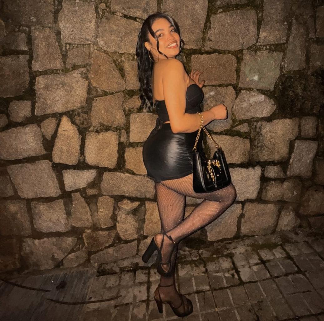 642408392: Chica busca chico en Almería