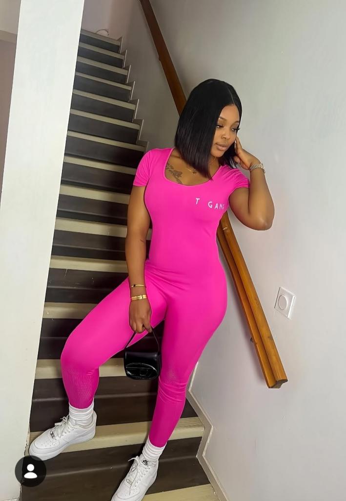 Chica busca chico en Tenerife: 