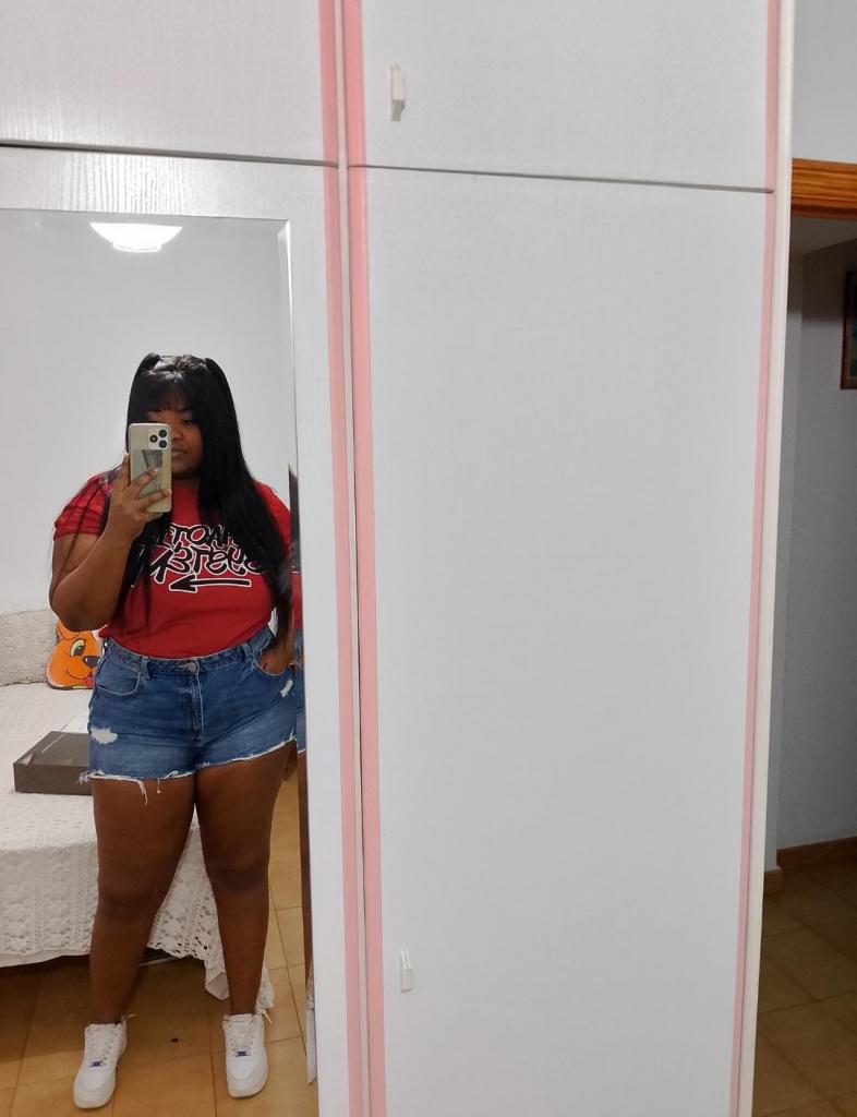 641090237: Chica busca chico en Madrid