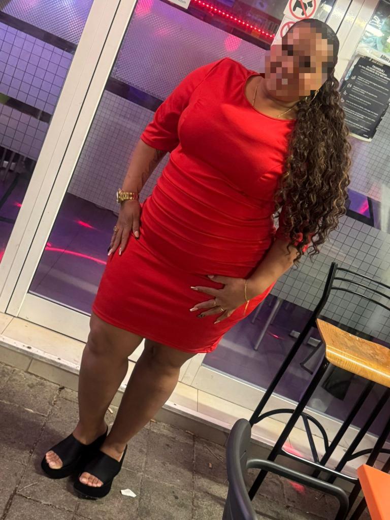 Chica busca chico en Barcelona: 