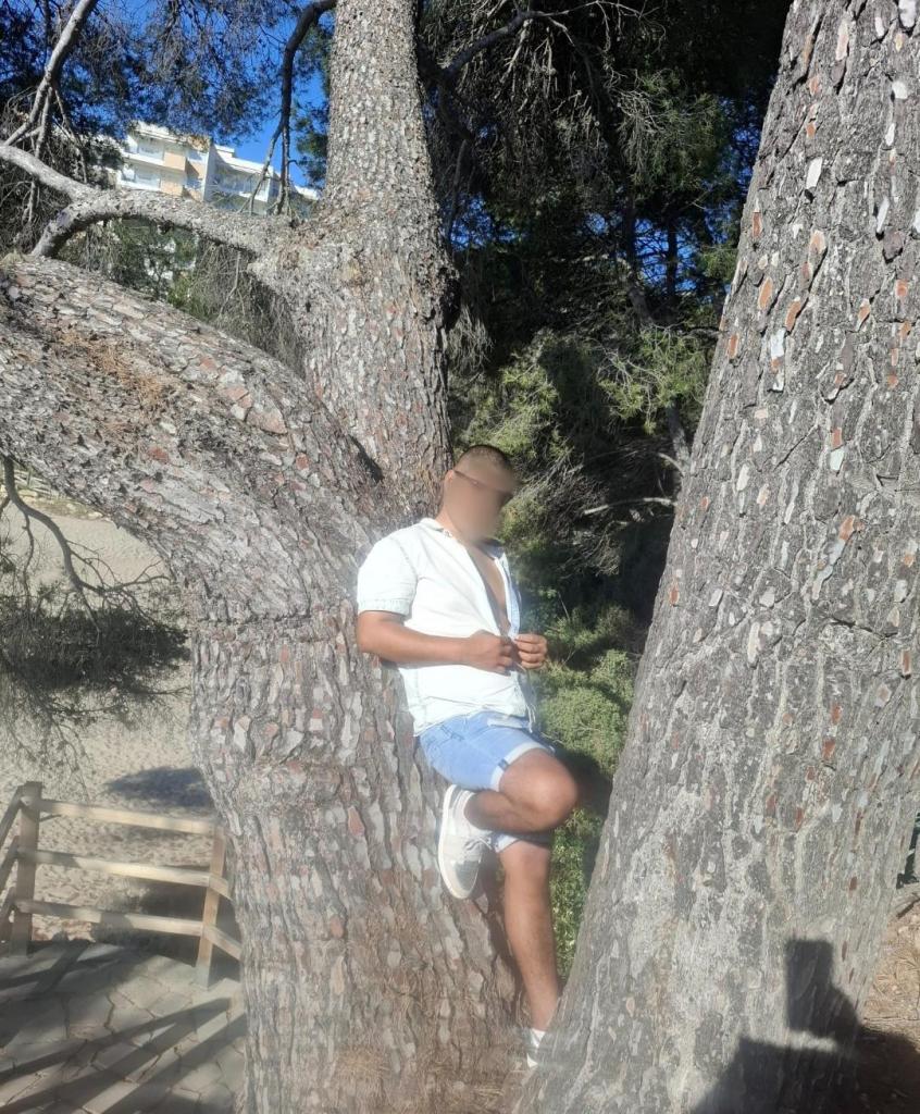 Chico busca chica en Tarragona: 