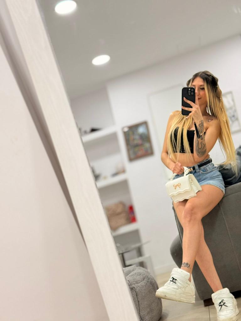 Chica busca chico en Mallorca: 