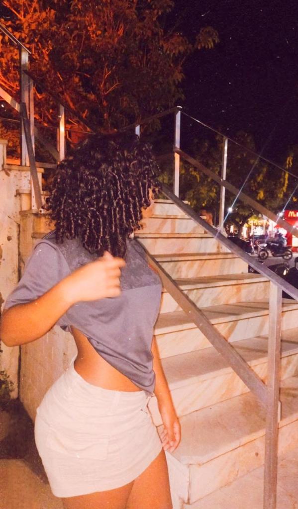 Chica busca chico en Cádiz: 