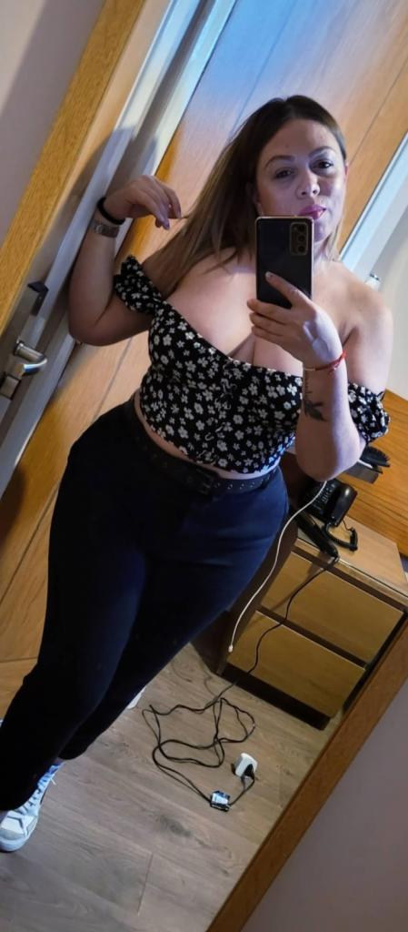 Chica busca chico en Ceuta: 