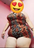 666456763: Chica busca chico en Barcelona