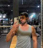 717190769: Chico busca chica en Valencia