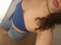 613665644: Chica busca chico en Gerona