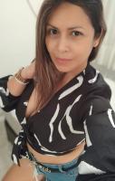 614421305: Chica busca chico en Valencia