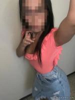 669395624: Chica busca chico en Sevilla