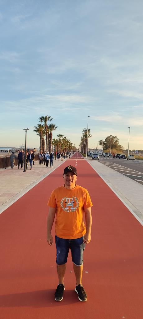 Chico busca chica en Castellón: 