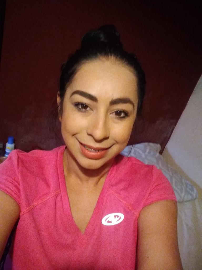 632636333: Chica busca chico en Navarra