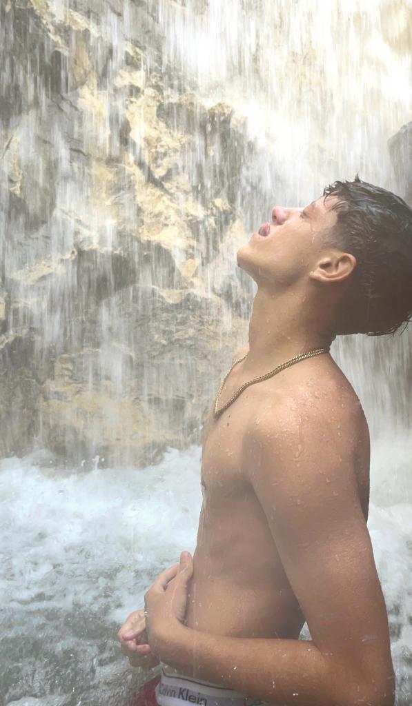 678427665: Chico busca chica en Granada