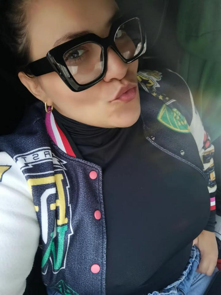 Chica busca chico en Pontevedra: 