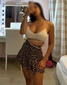 Chica busca chico en Ibiza: 