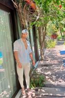 642176875: Chico busca chica en Sevilla