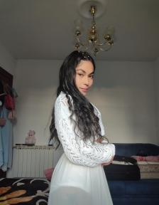 643556105: Travesti en Madrid