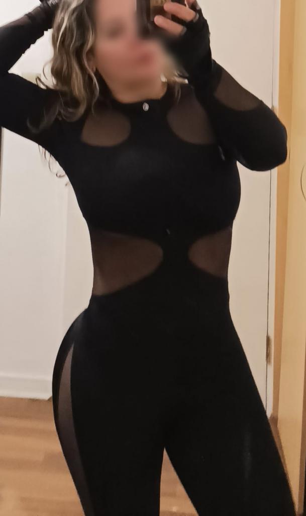 624538165: Chica busca chico en Sevilla
