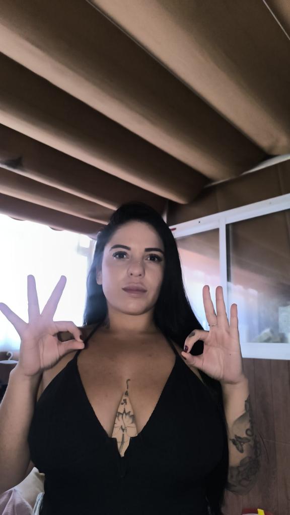 Chica busca chico en Sevilla: 