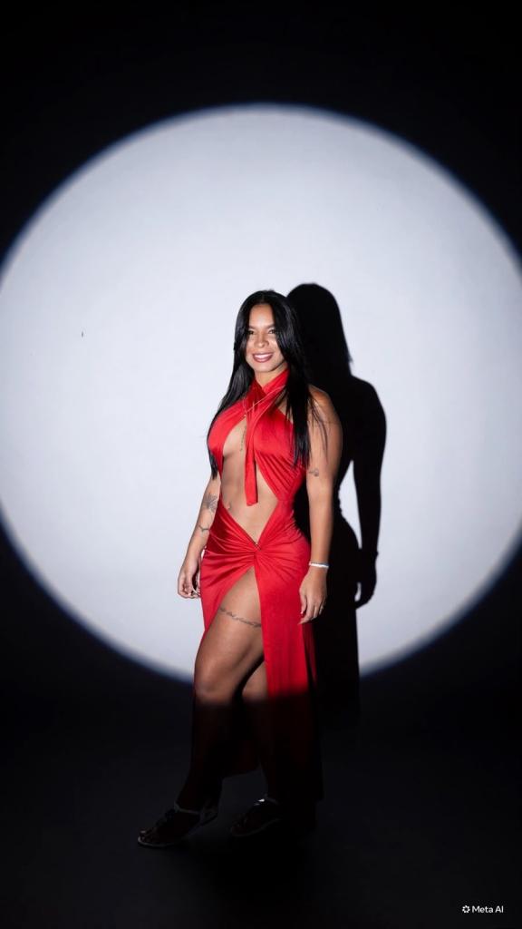 610068023: Chica busca chico en Zaragoza