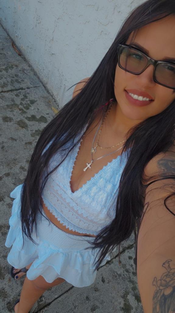 Chica busca chico en Almería: 
