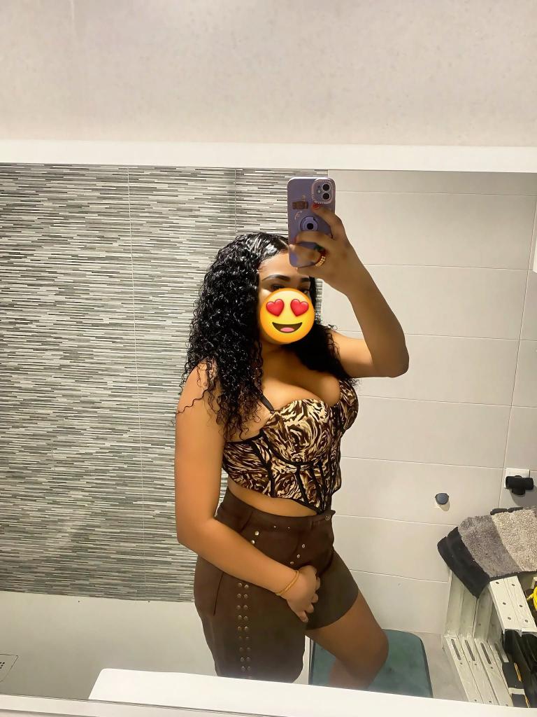 Chica busca chico en Valencia: 