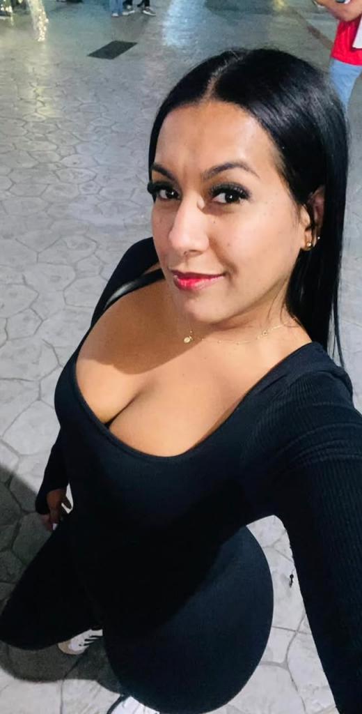 Chica busca chico en Huesca: 