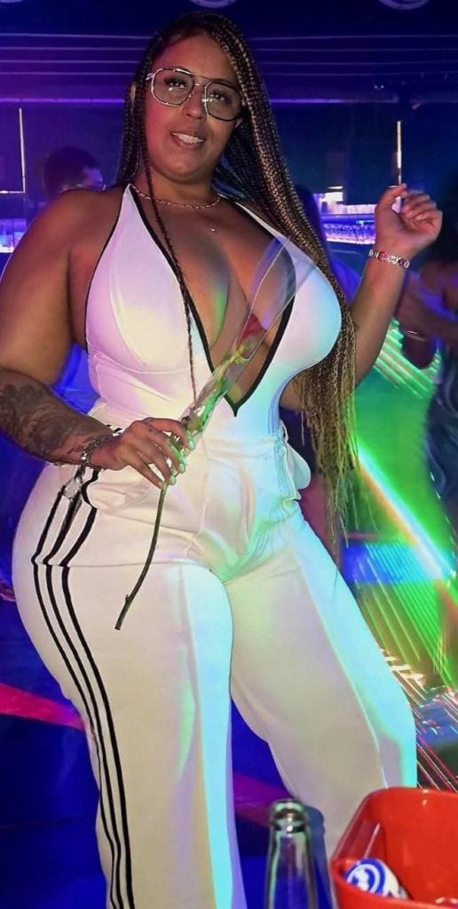 631184746: Chica busca chico en Mallorca
