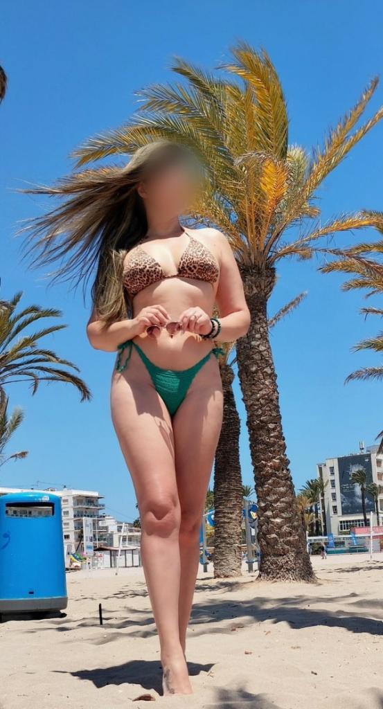 Chica busca chico en Almería: 