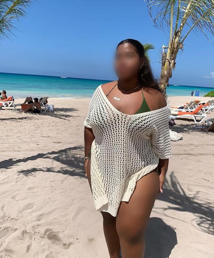 Chica busca chico en Tenerife: 