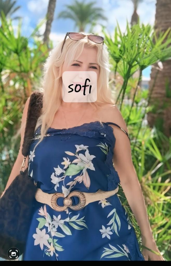 Chica busca chico en Alicante: Chica busca chico