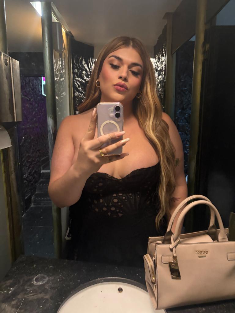 605442358: Transexual en Burgos