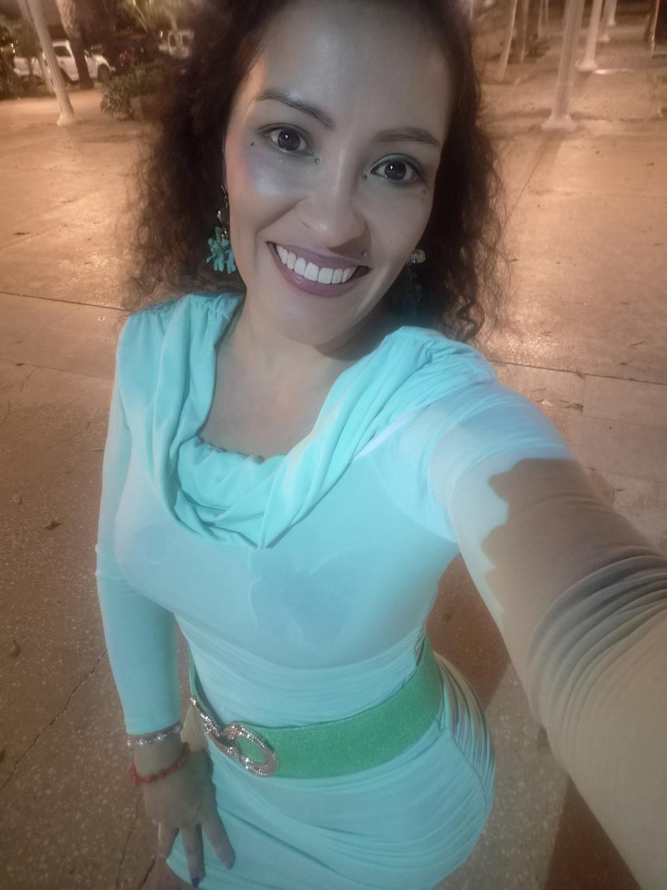 Chica busca chico en Alicante: 