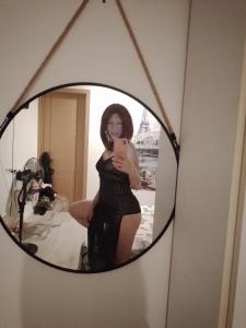 611716063: Chica busca chico en Orense