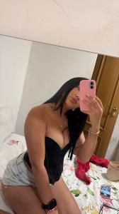 664313255: Chica busca chico en Málaga