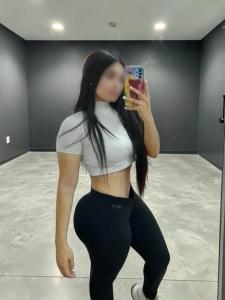 602023187: Chica busca chico en La Coruña