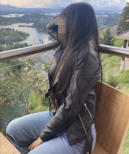 642362696: Chica busca chico en Sevilla