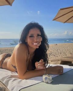 642362696: Chica busca chico en Sevilla