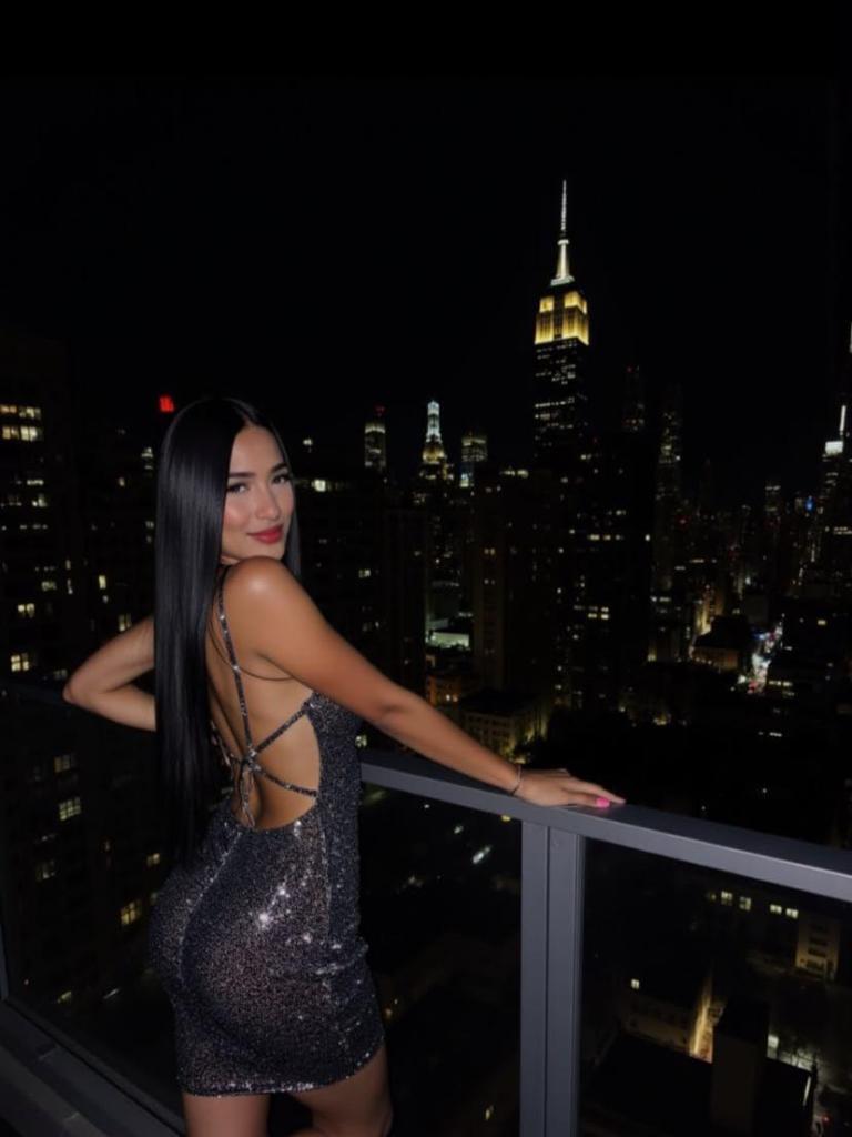 685248045: Chica busca chico en Málaga