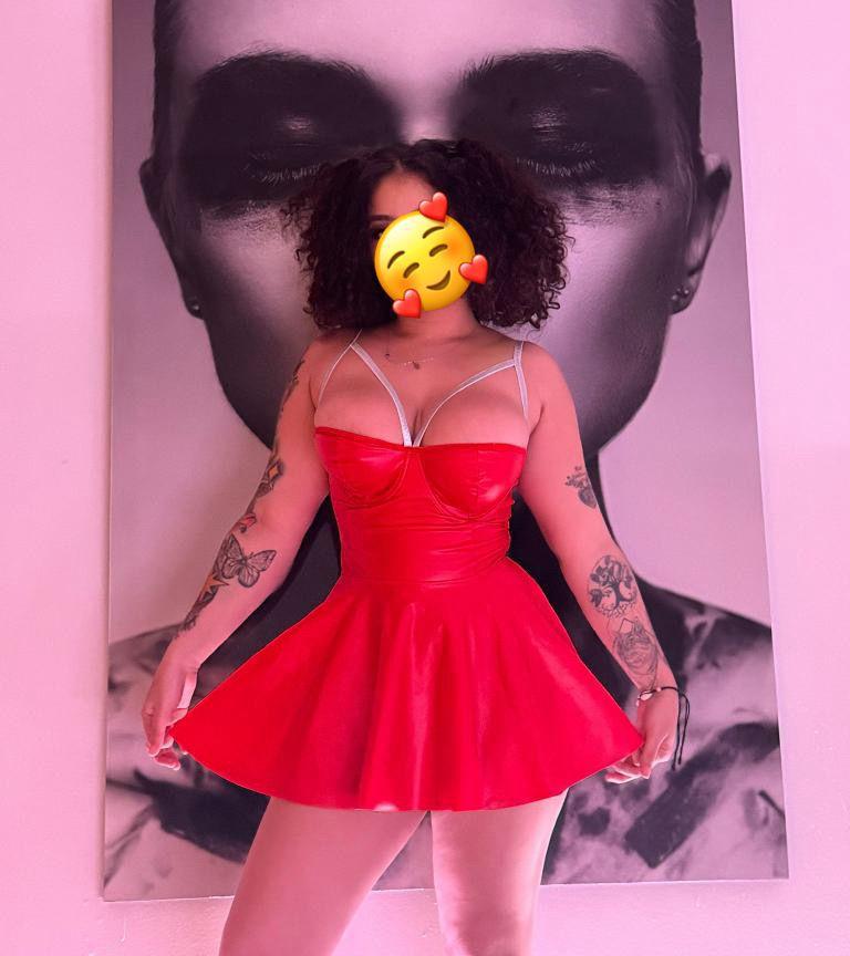 Chica busca chico en Tenerife: 