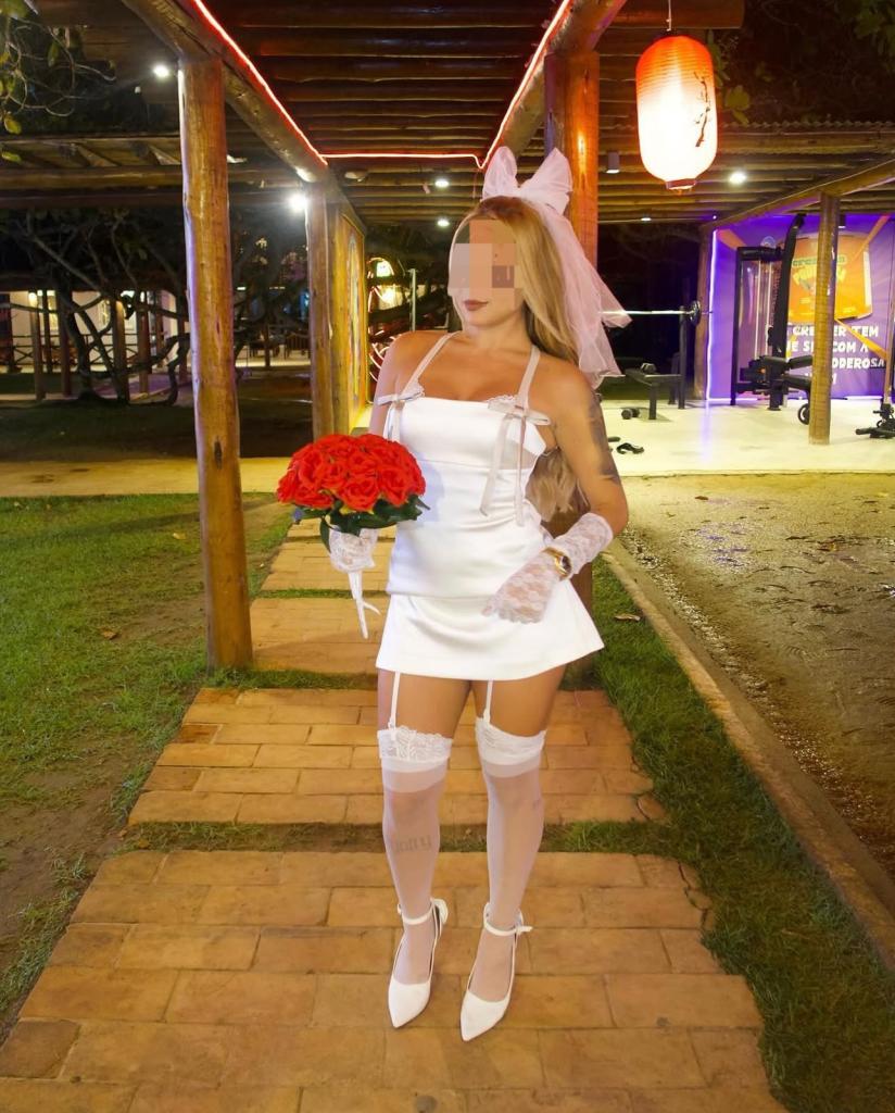 Chica busca chico en Tenerife: 
