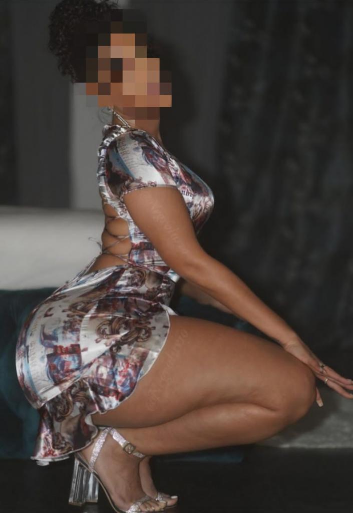 Chica busca chico en Tenerife: 