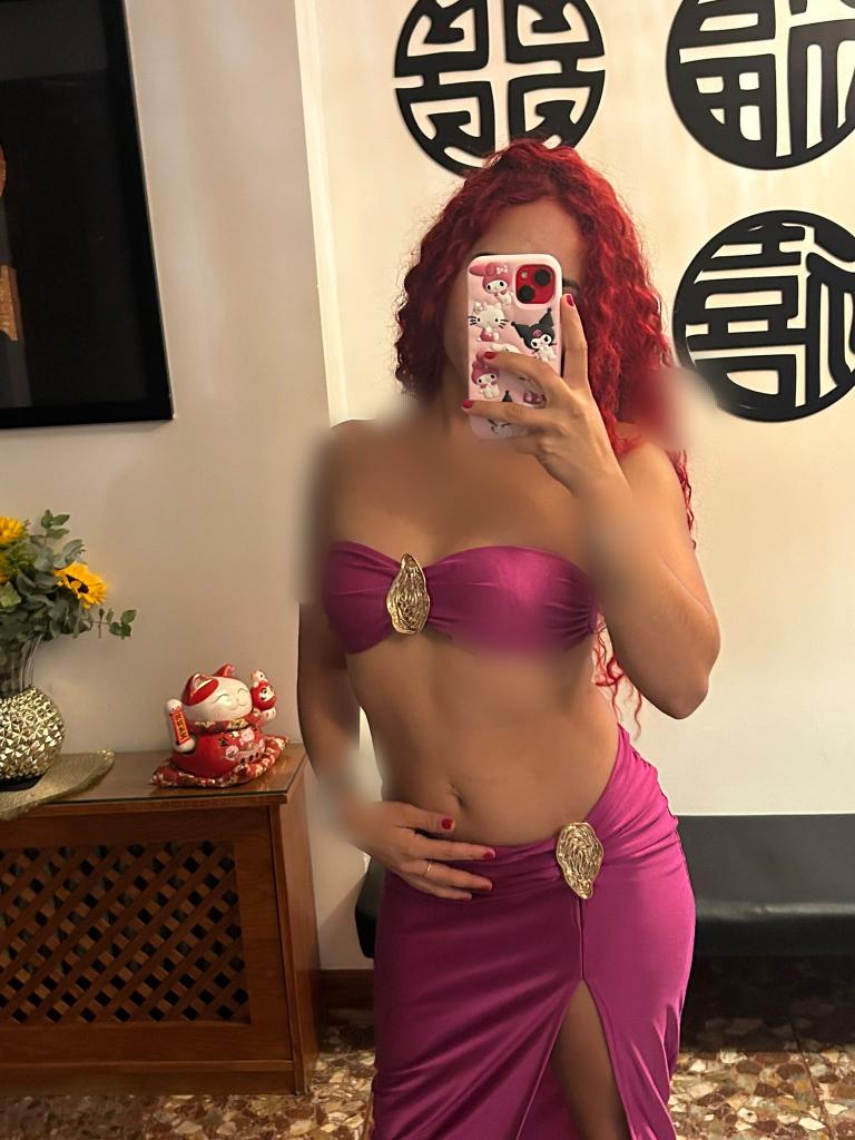 Chica busca chico en Alicante: Chica busca chico