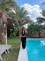 610068023: Chica busca chico en Zaragoza