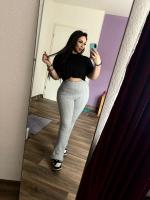 641207184: Chica busca chico en Gerona