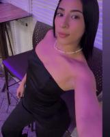 658318738: Chica busca chico en Málaga