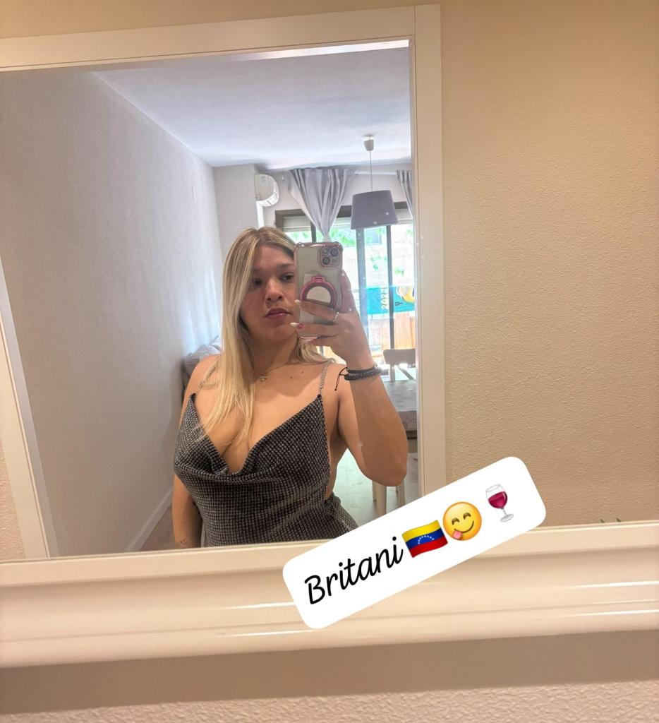 745015499: Chica busca chico en Valencia