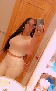 642684135: Chica busca chico en Sevilla